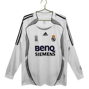 Camisa Retrô Real Madrid Manga Longa 2006/07 Home