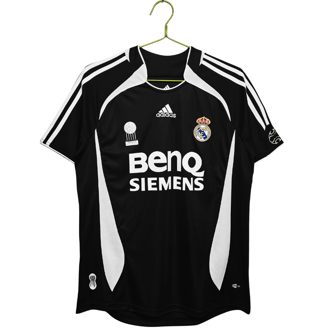 Camisa Retrô Real Madrid 2006/07 Away