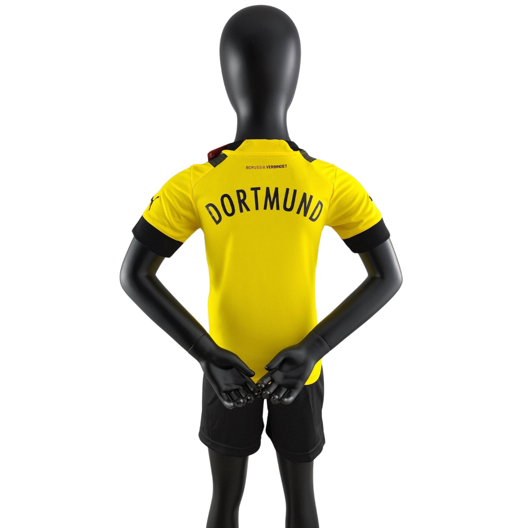 Conjunto Infantil Borussia Dortmund 2022/23 - Home