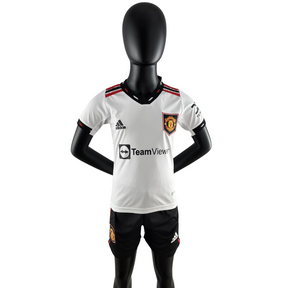 Conjunto Infantil Manchester United 2022/23 - Away