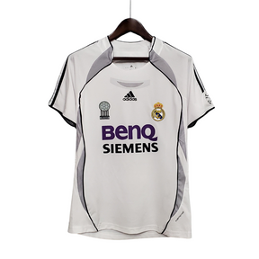 Camisa Retrô Real Madrid 2006/07 Home