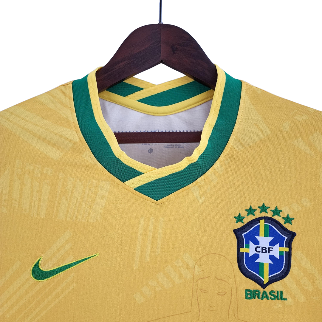 Camisa Feminina Seleção Brasil 2022/22 Amarelo Conceito